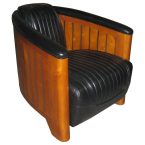 Quel type de bois compose le fauteuil club ?